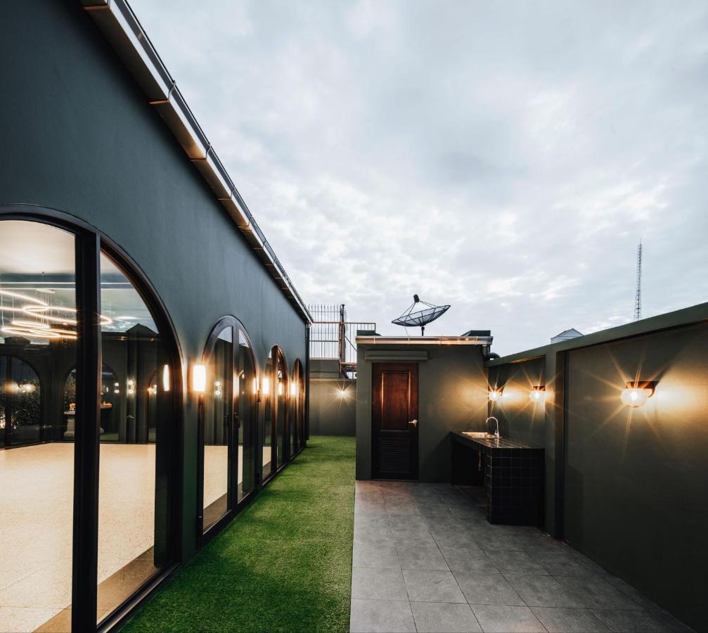 Cher Hostel Bangkok Zewnętrze zdjęcie